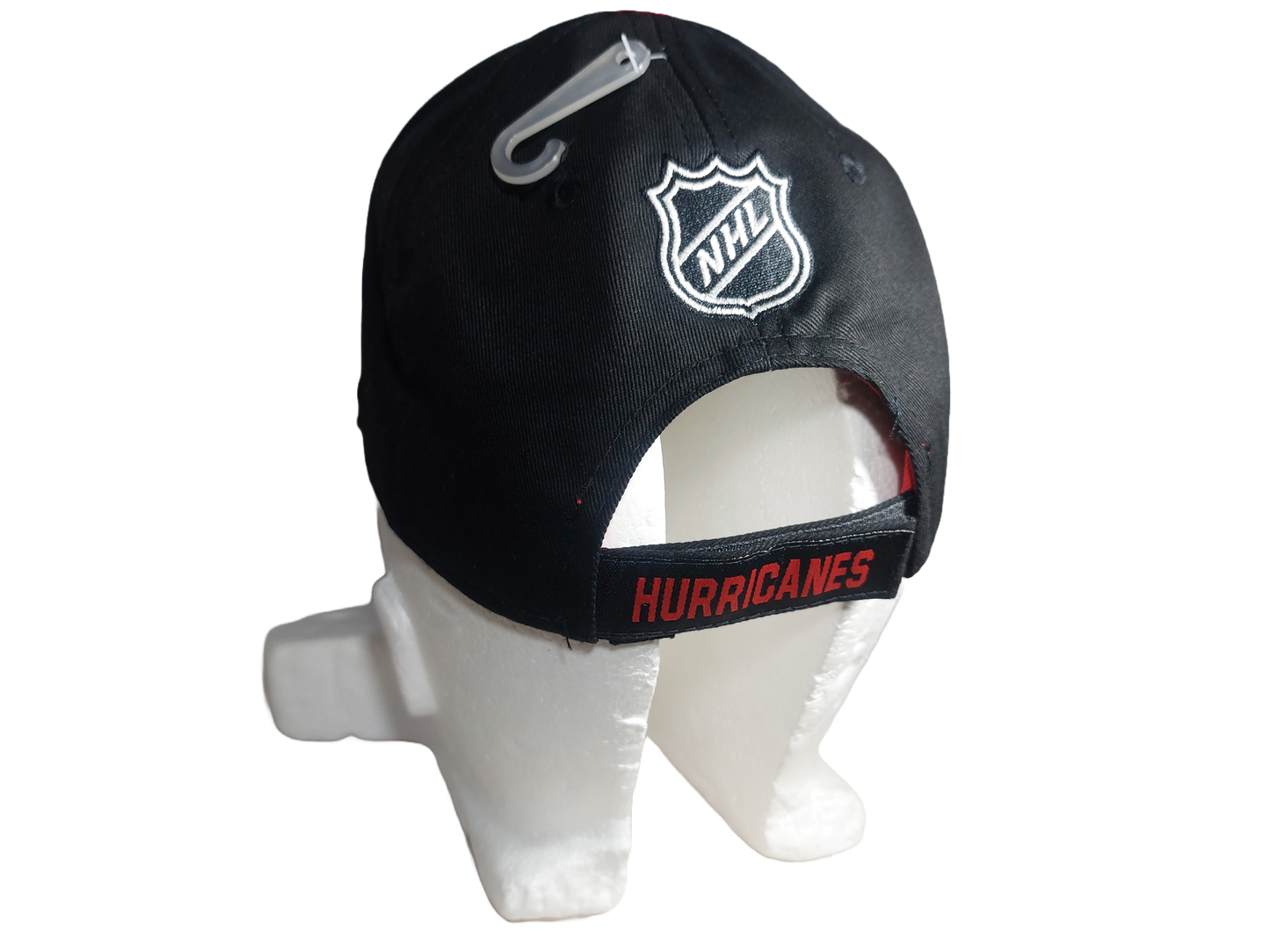 Carolina Hurricanes Youth size -lippalakki