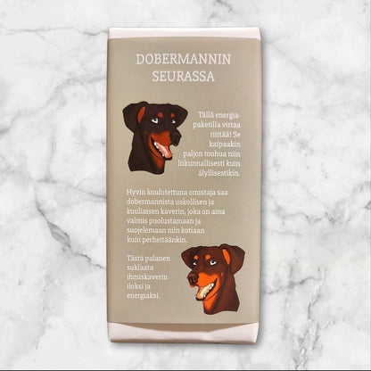 Dobermannin seurassa -suklaa 100g