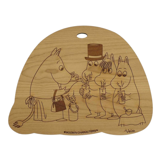 Muumiperhe ja kuuma juoma -pannunalunen